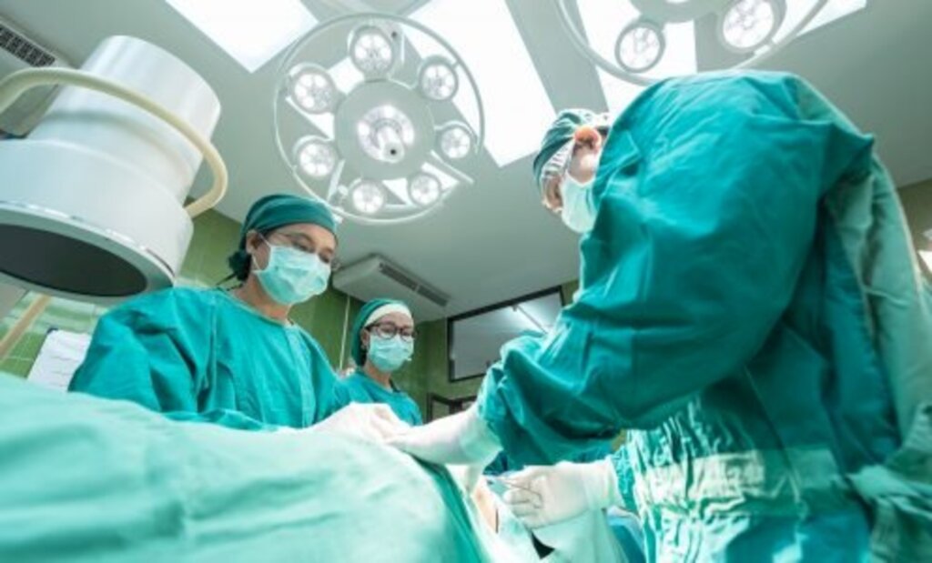 SAÚDE - Hospital São José de Joinville realiza transplante após doação de órgão