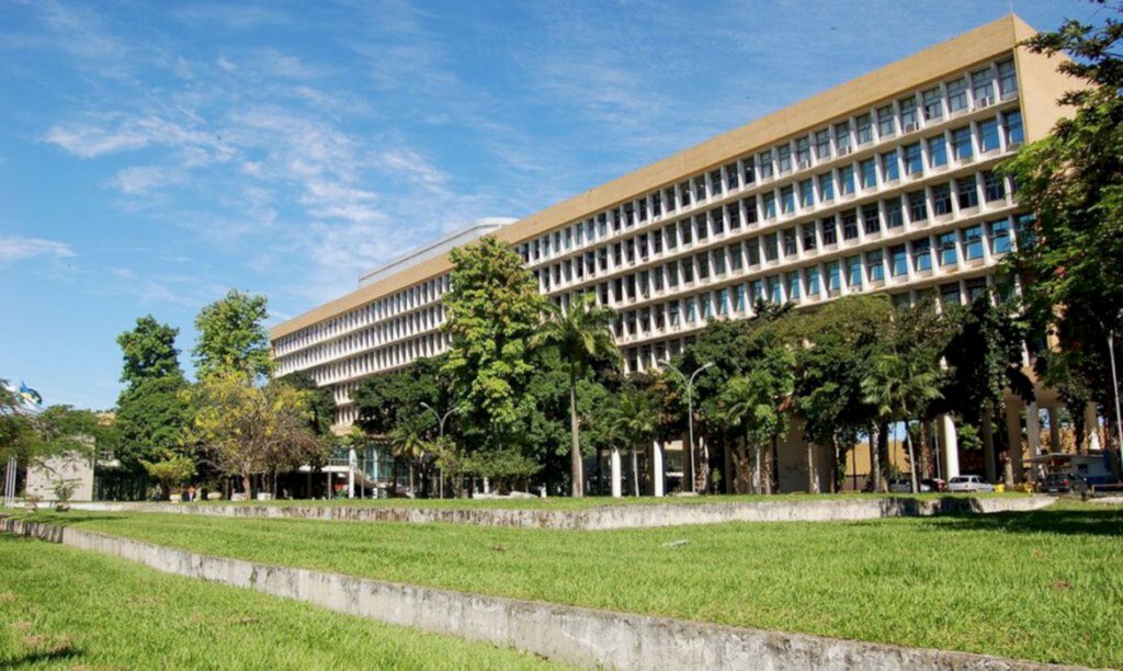 Maioria das universidades federais retoma aulas remotas após suspensão