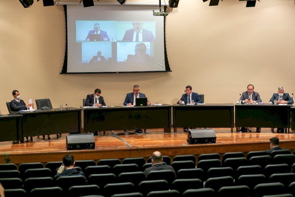 CPI dos Respiradores propõe regras mais duras para compras sem licitação
