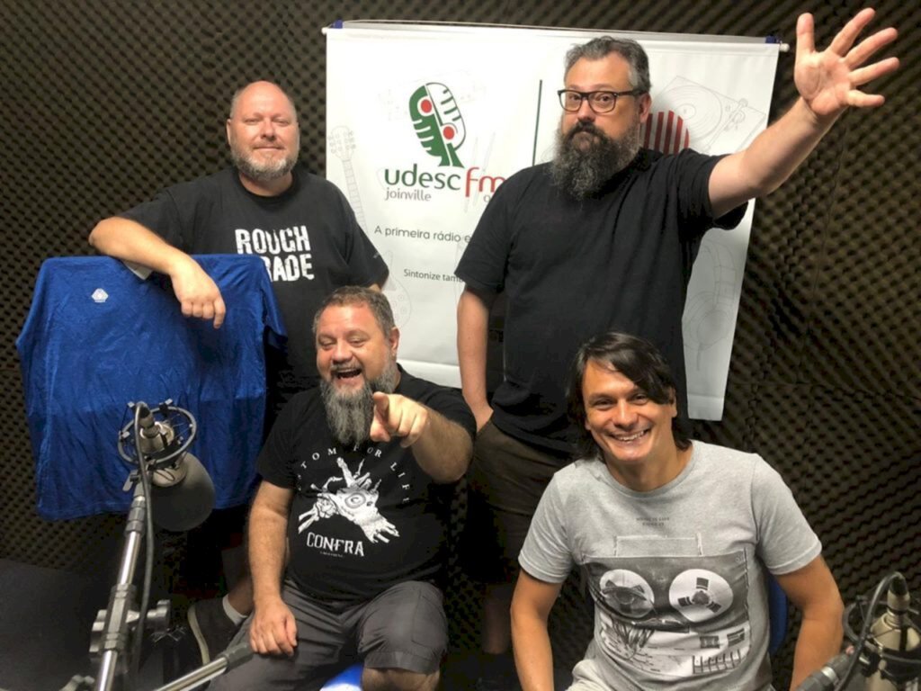 Foto: Divulgação - Programa é produzido e apresentado por Carlos Polvani, Fábio Raposo, Paulo Henrique Silveira e Rubens Herbst