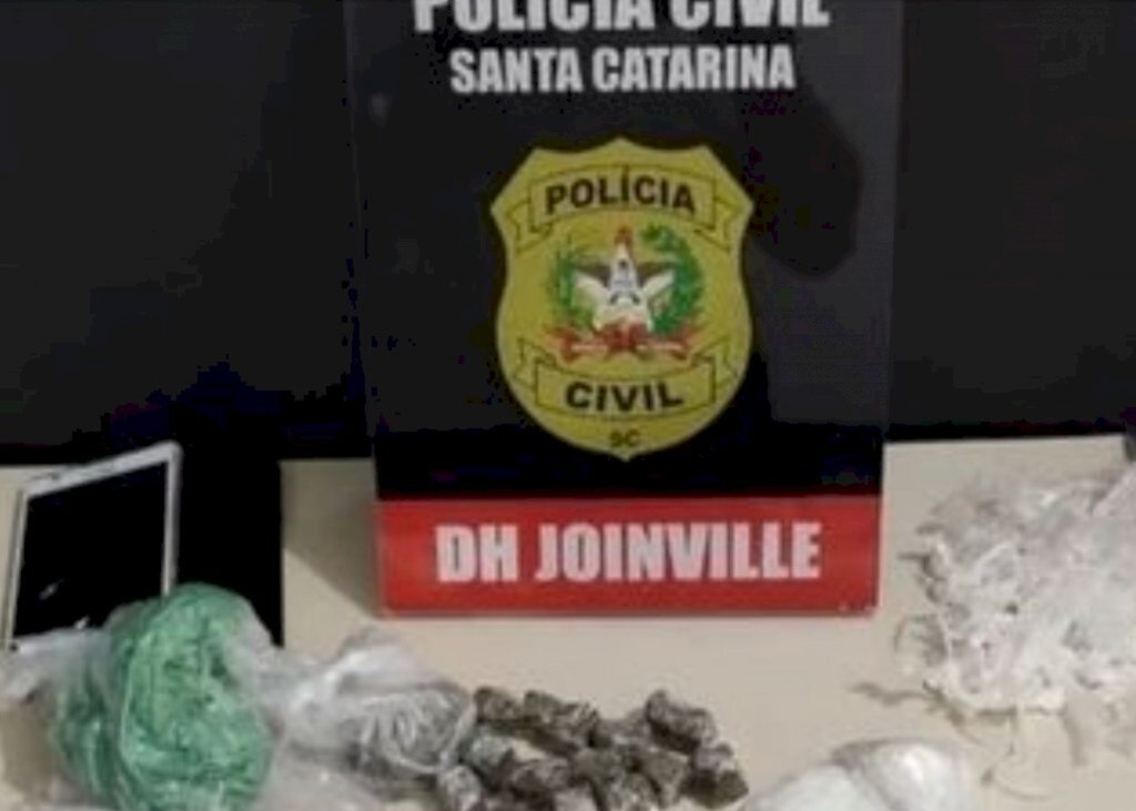 Na zona Sul Polícia apreende expressiva quantidade de drogas.