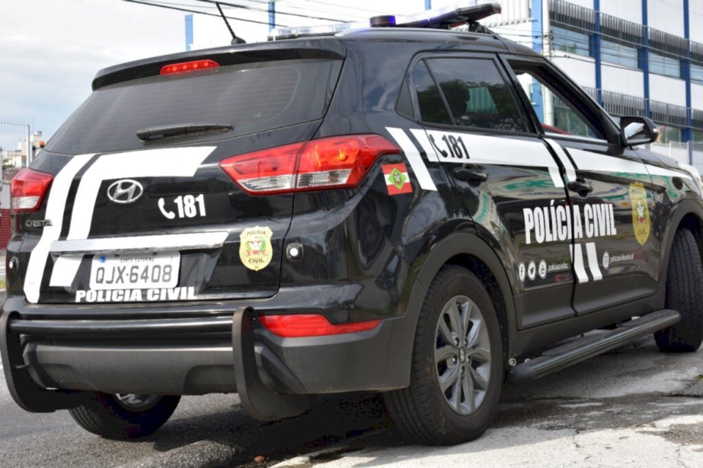 Polícia prende suspeito de matar dono de bar em Barra Velha