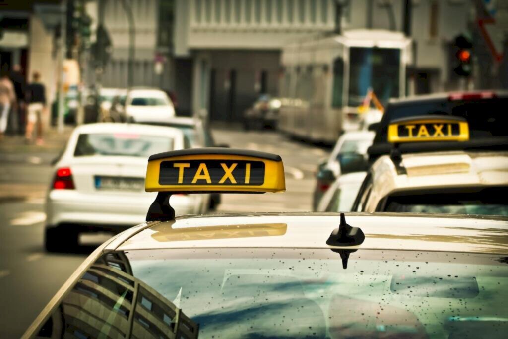 Benefício Taxista contemplou 2,6 mil motoristas em SC