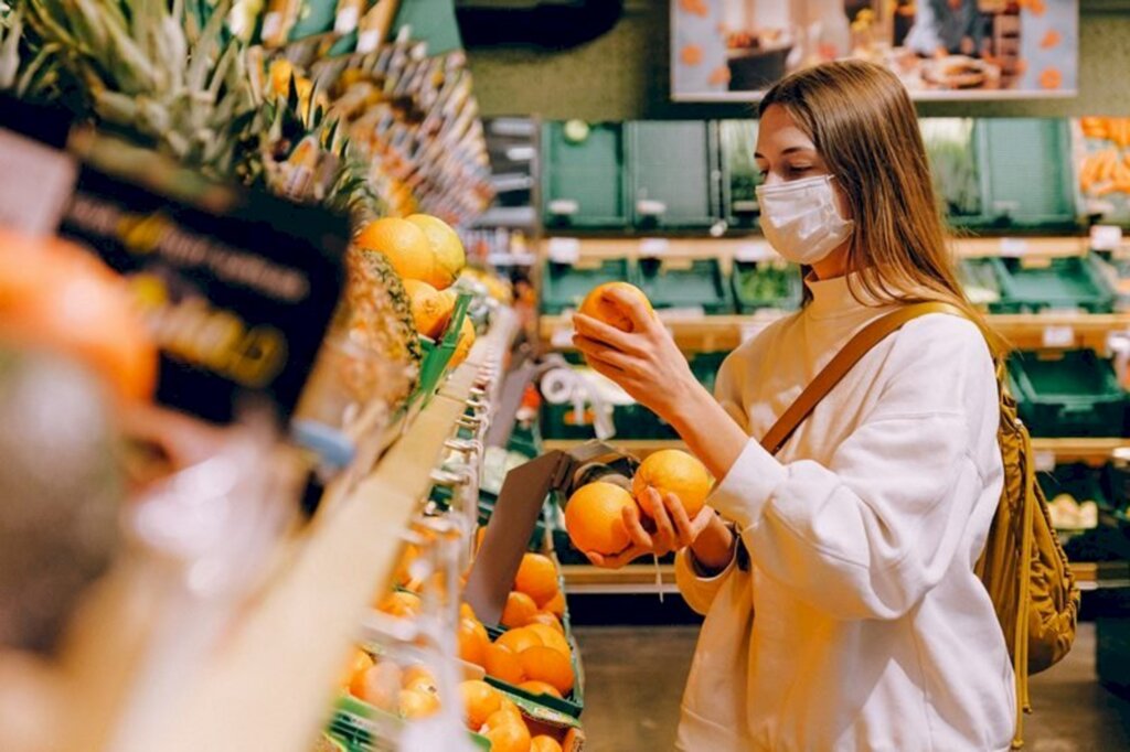 Pix bate pagamento em dinheiro nas compras cotidianas em SC