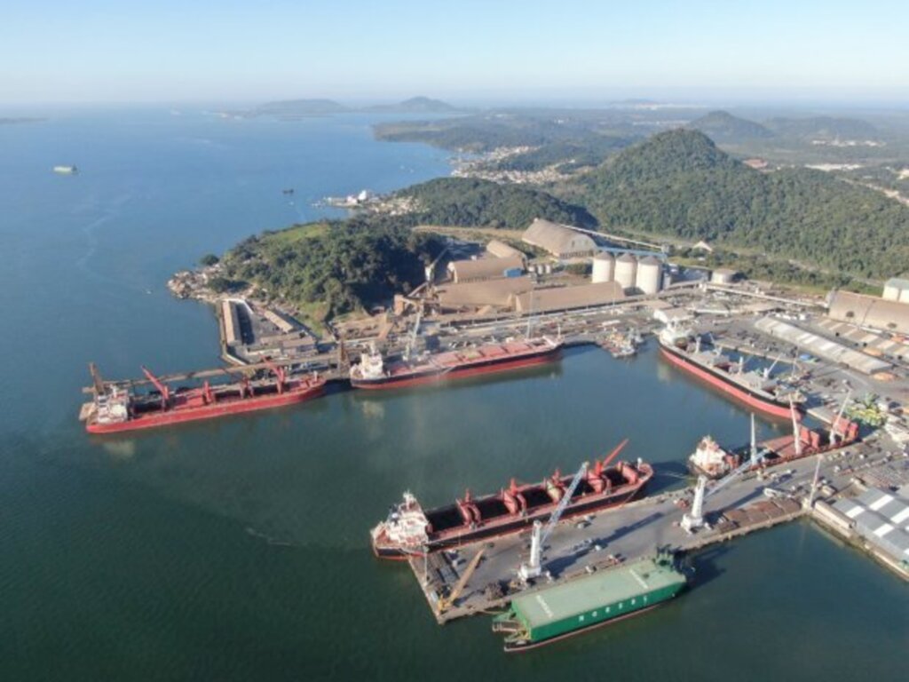 Gustavo Camargo/Porto de São Francisco do Sul - 