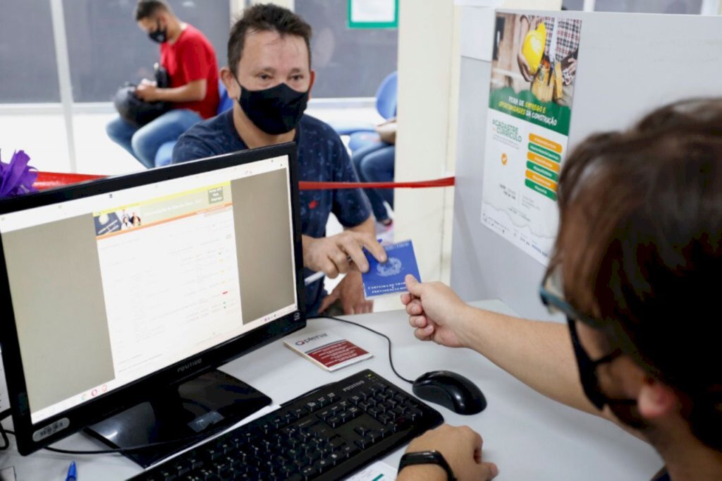 Primeiro dia do Feirão da Inclusão tem boa procura de candidatos