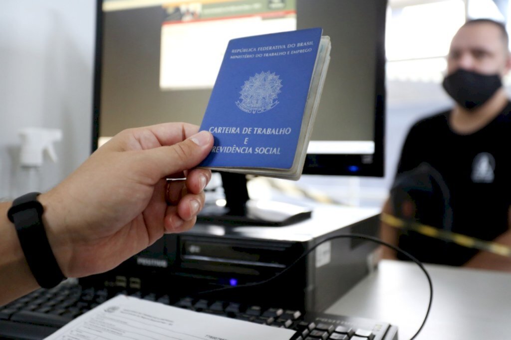 Joinville celebra Dia do Trabalhador com mais vagas e fomento à geração de emprego e renda