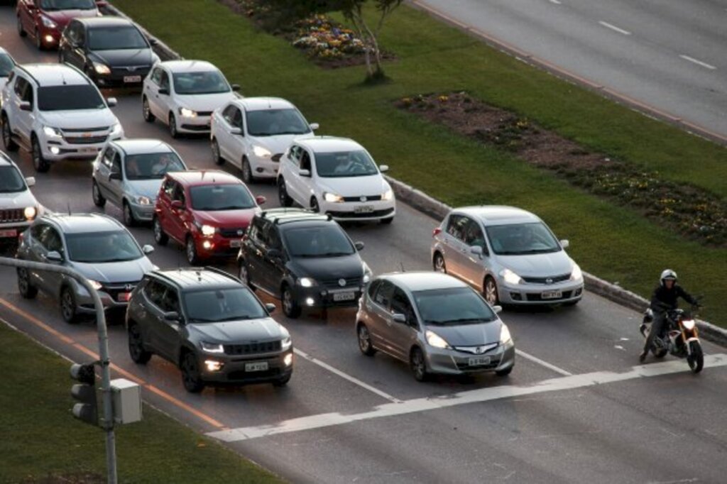 IPVA parcelado de veículos com placas final 1 vence no dia 11 de janeiro