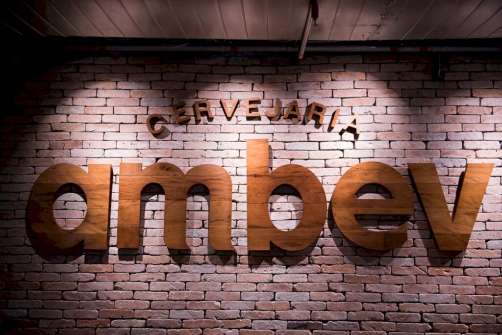 Ambev oferece vagas de emprego em cinco municípios do norte catarinenses