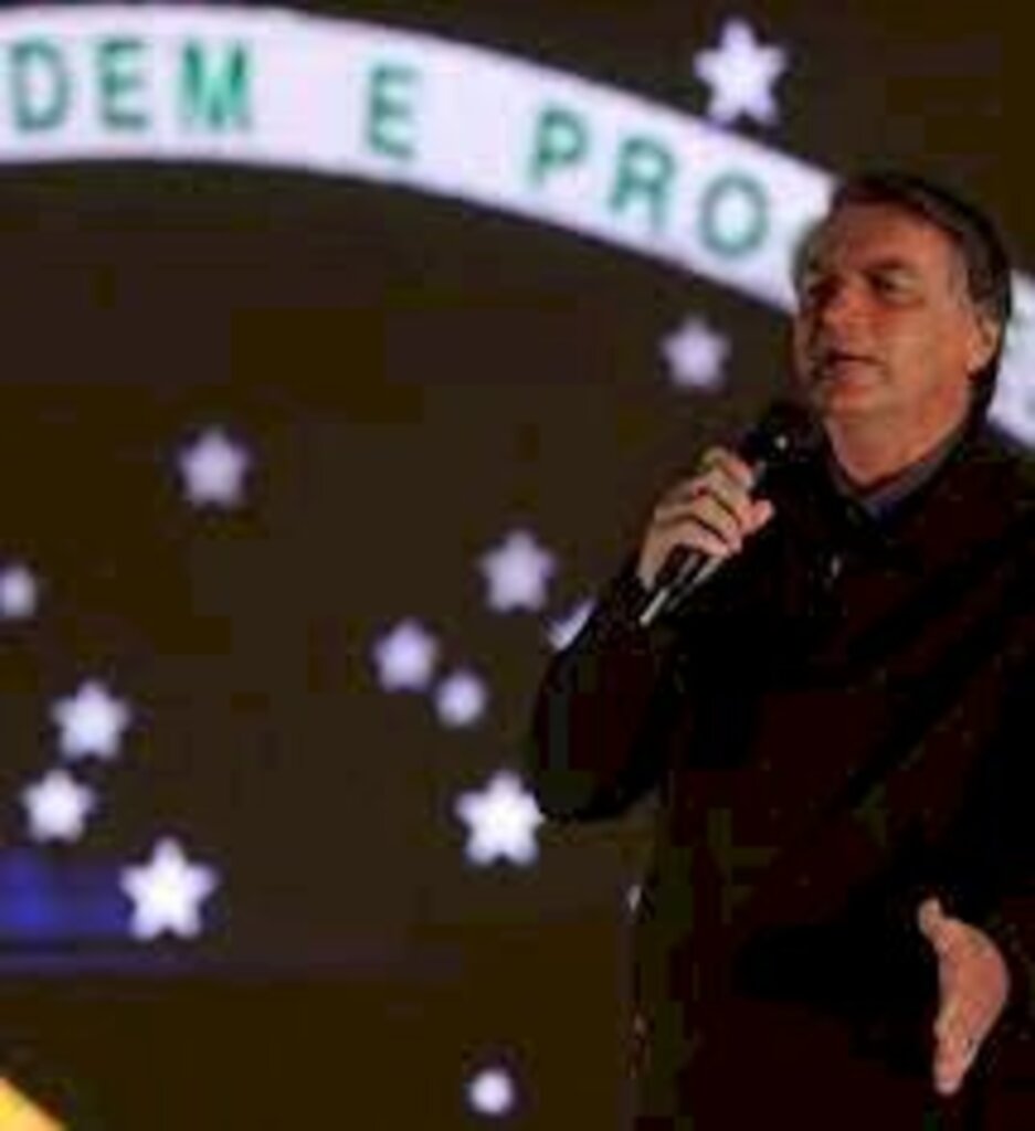 Bolsonaro afirma que preço da comida vai cair com agricultura familiar