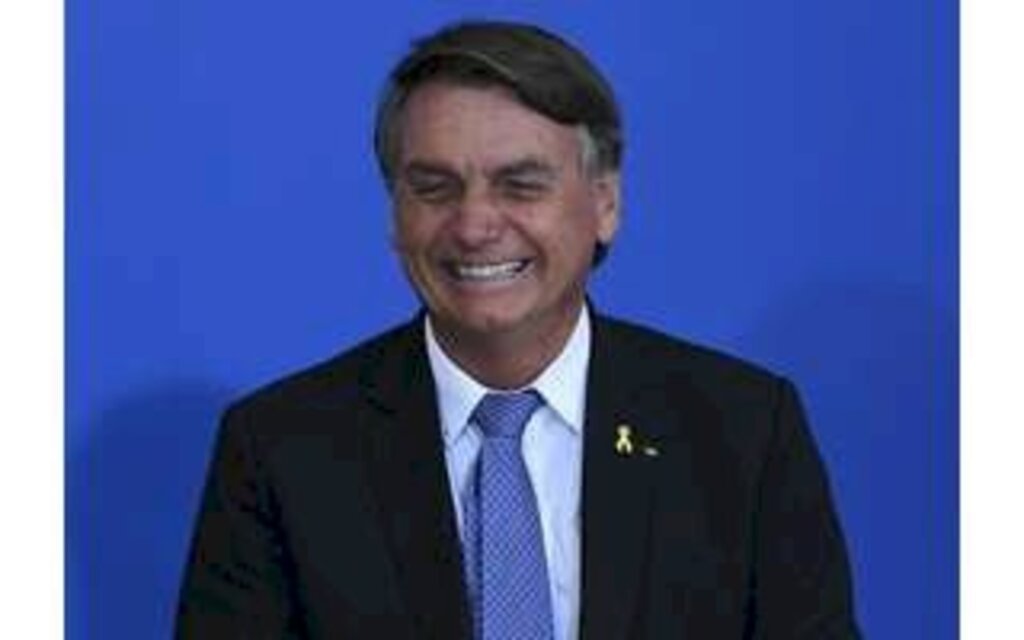 Bolsonaro recebe apoio na Marcha para Jesus e diz que tem 'exército de 200 milhões de pessoas'