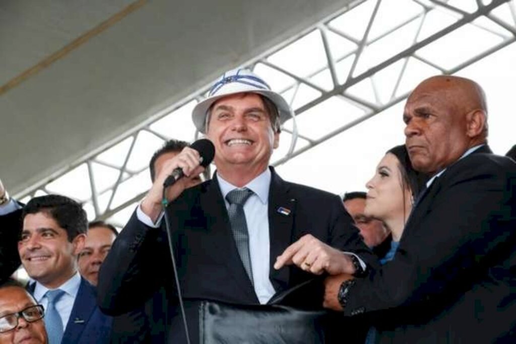 Agenda de Bolsonaro no Nordeste tem 'jeguiata'