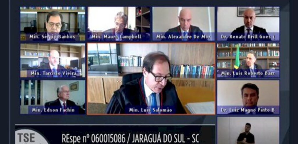 TSE nega registros de candidatos a prefeito e vice de Jaraguá do Sul