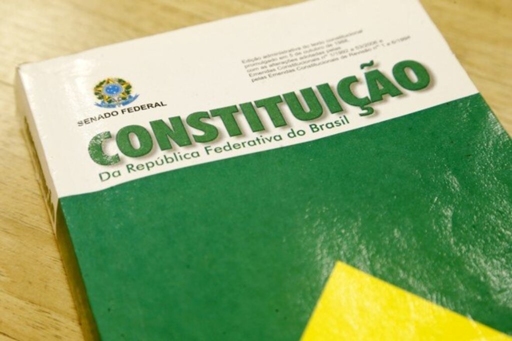 Brasil poderá decidir em plebiscito sobre a elaboração de uma nova Constituição