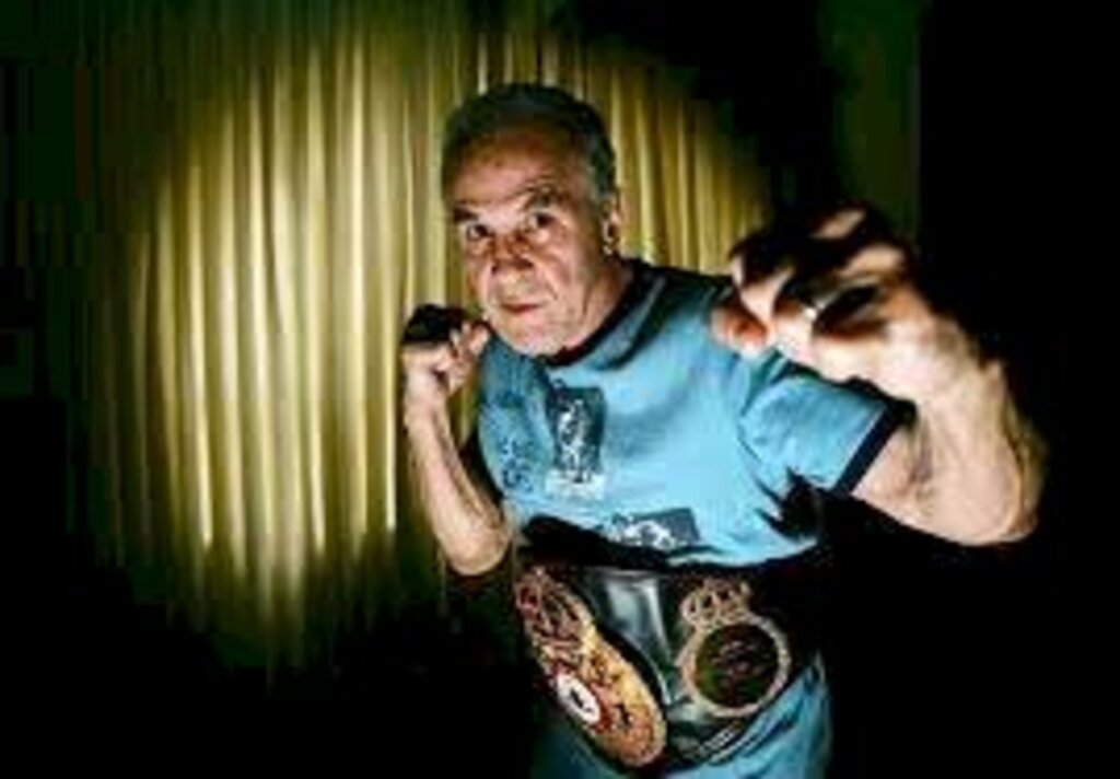 Eder Jofre, o maior peso galo do boxe em todos os tempos, morre aos 86 anos