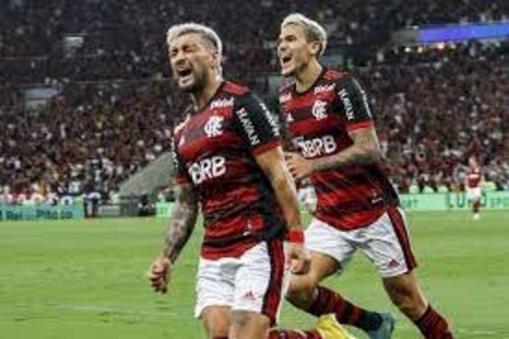 Flamengo volta a vencer o São Paulo e vai à final da Copa do Brasil