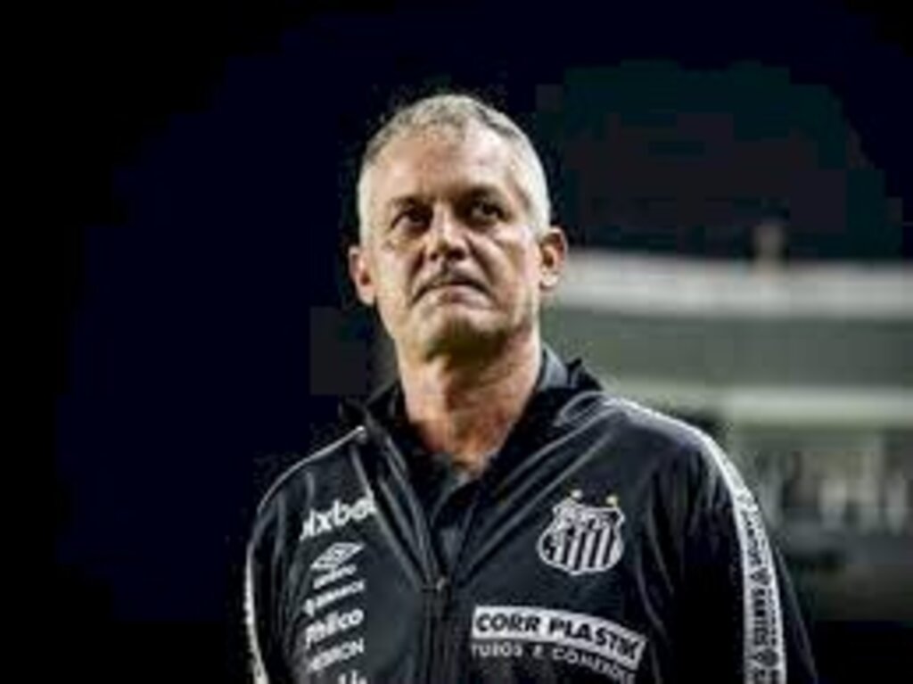 Santos anuncia saída do técnico Lisca após oito jogos disputados