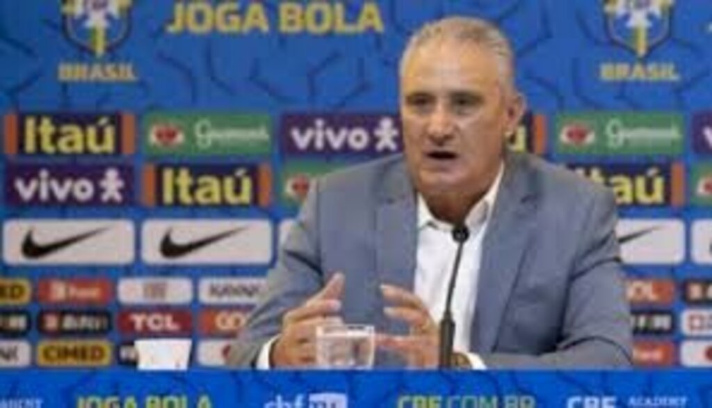 Tite revela se já tem time base para Copa