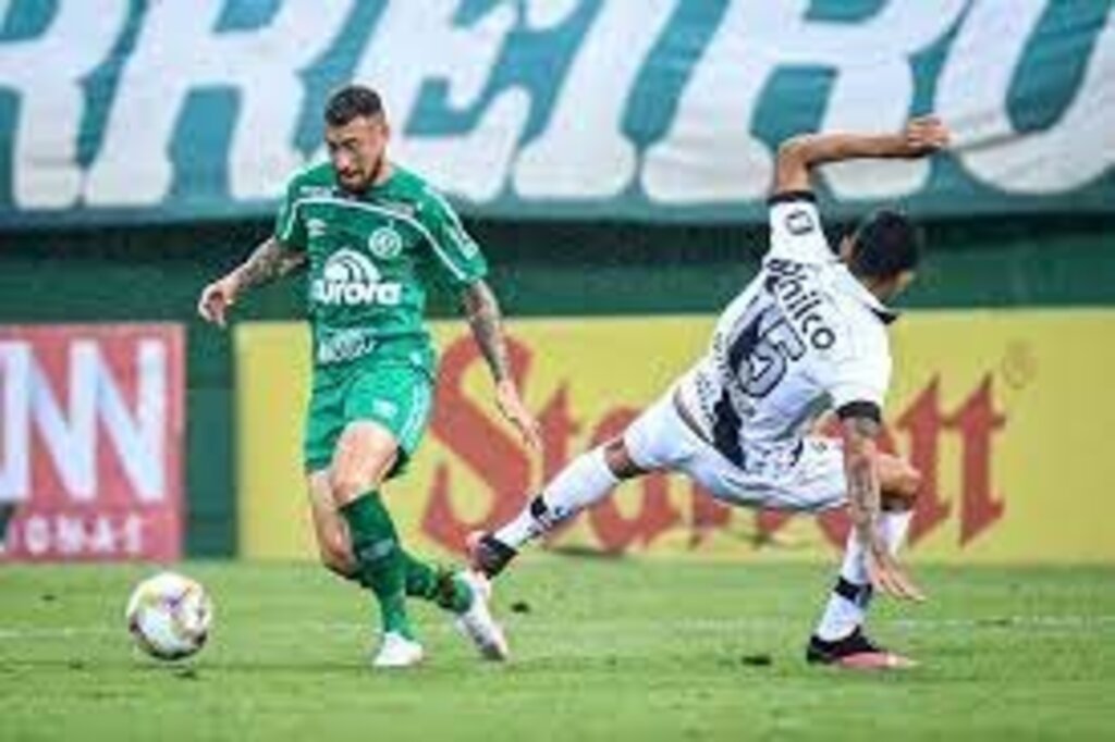 Chapecoense vence Ponte Preta