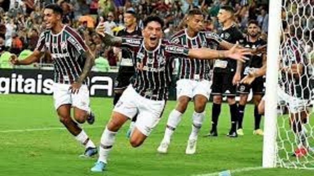 Fluminense vence Botafogo