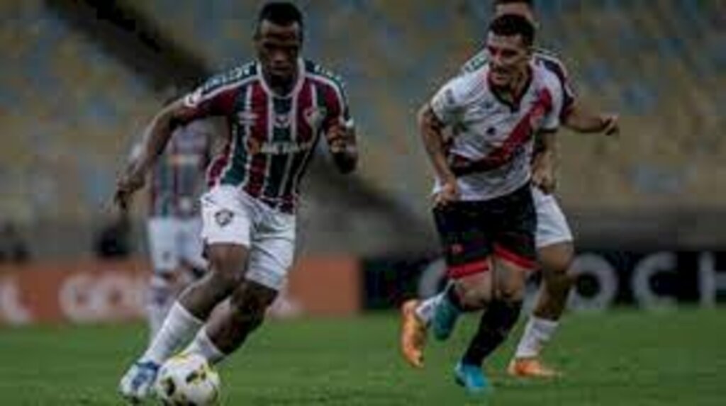 Fluminense perde para o Atlético-GO no Maracanã