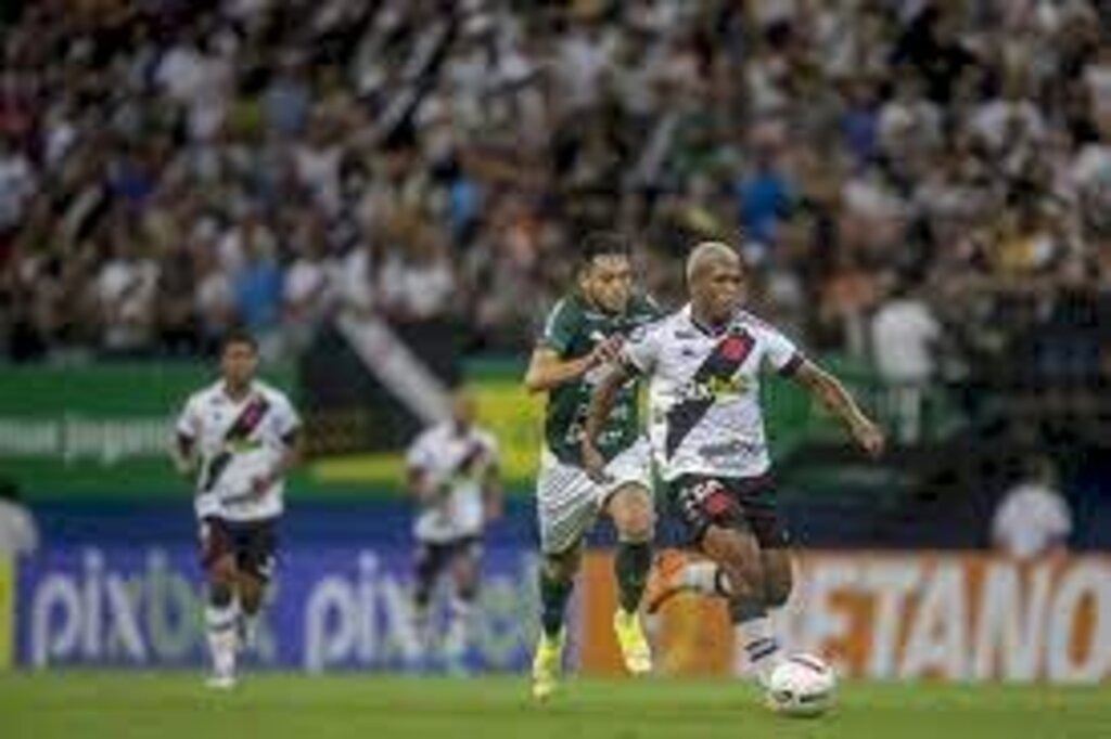 Vasco empata com o Guarani na Arena da Amazônia