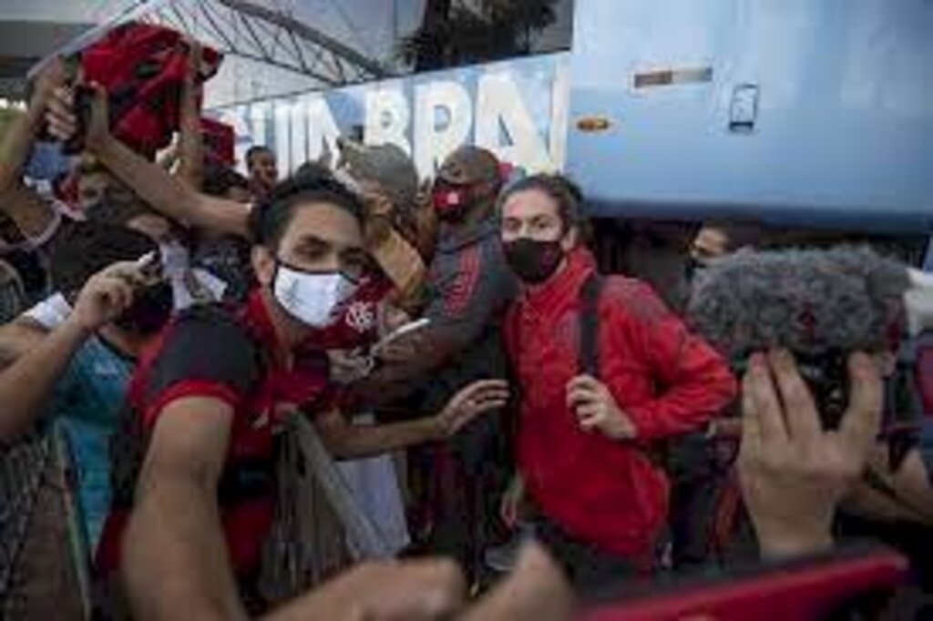 Flamengo desembarca em Córdoba para partida contra Talleres-ARG