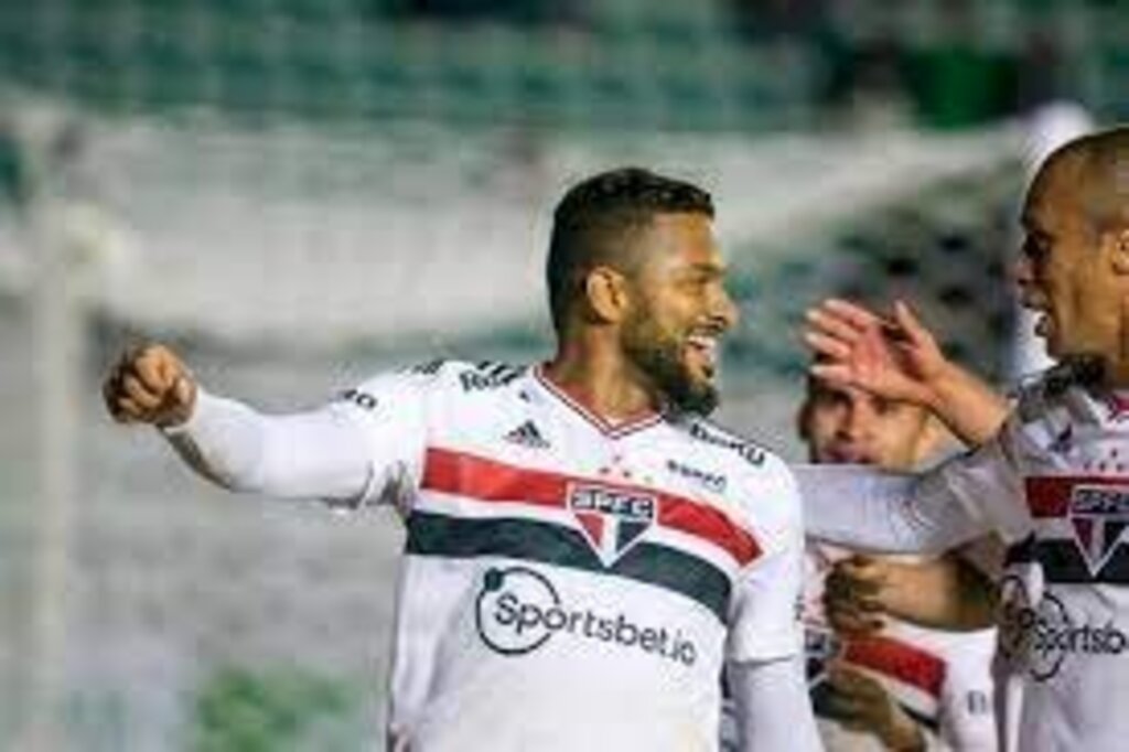 Com gol no fim e sofrimento, São Paulo empata com o Juventude