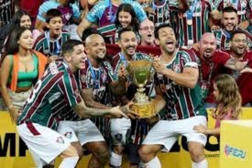 Fluminense empata com o Flamengo e volta a ser campeão carioca após dez anos