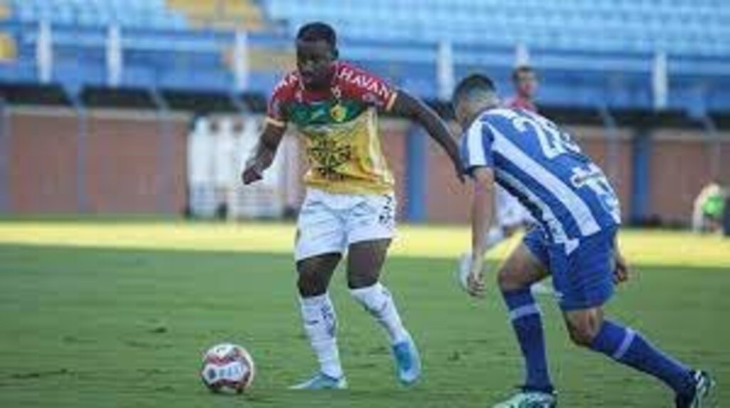 Avaí empata com Brusque no jogo de ida das quartas do Catarinense