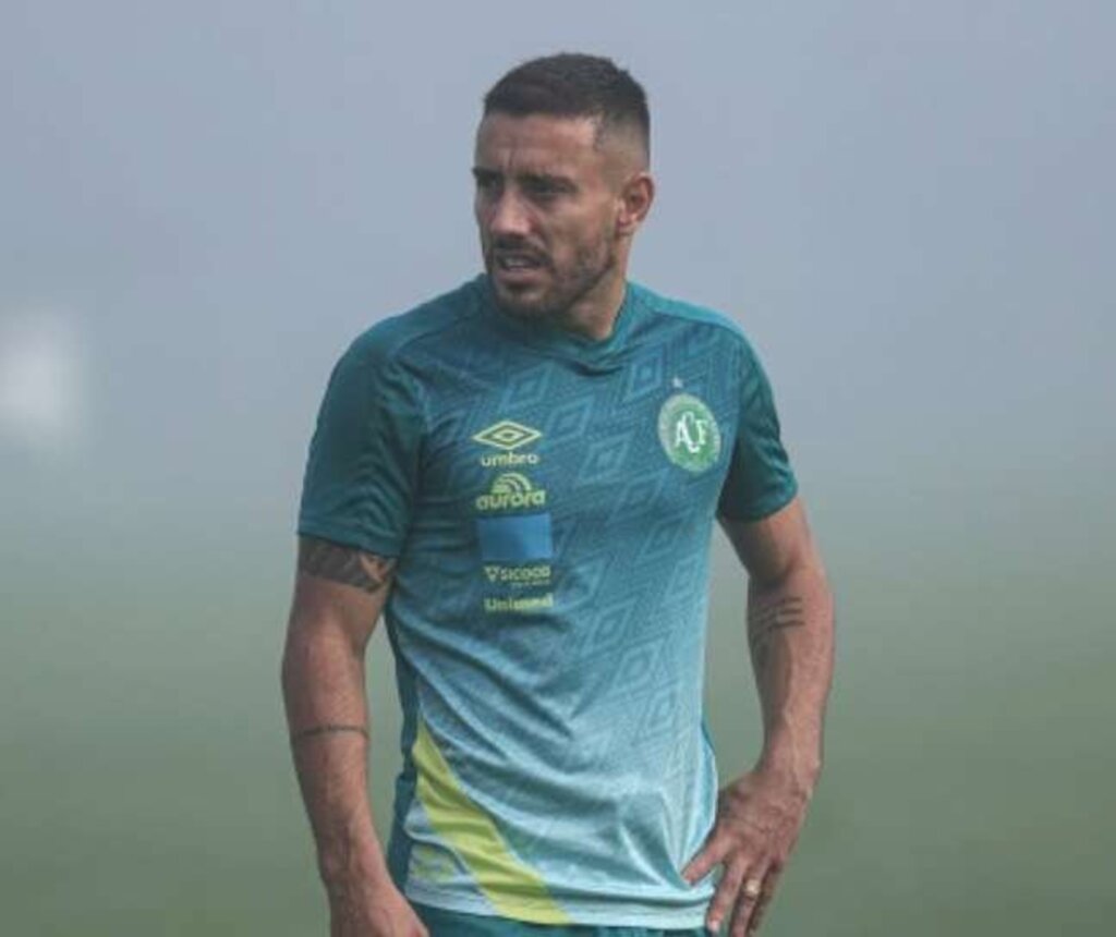 Alan Ruschel se revolta com defesa da Chapecoense na Justiça