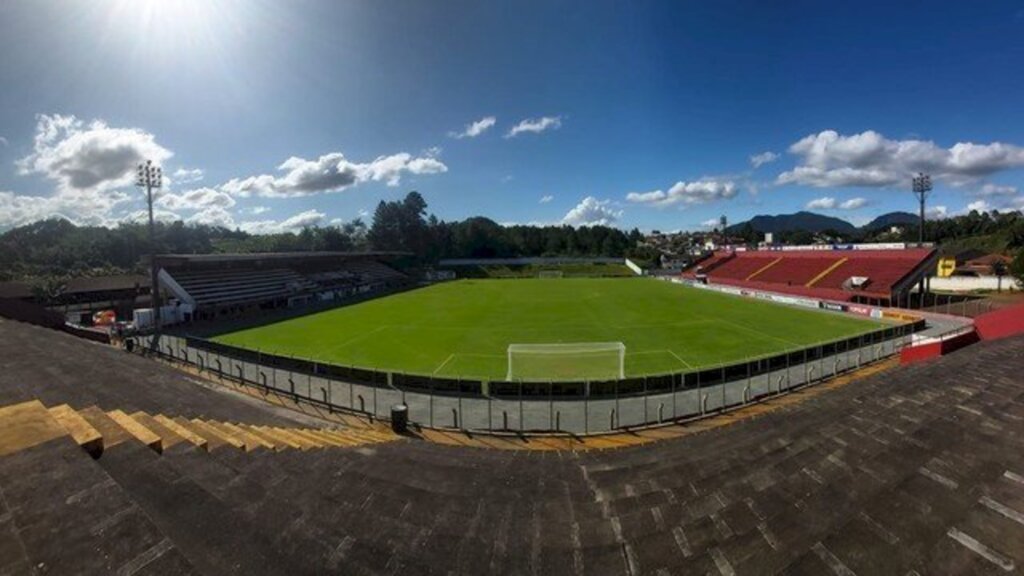 Próspera arranca empate contra o Joinville e segue na zona de classificação do Estadual