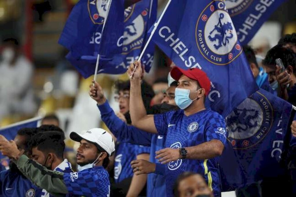 Torcida do Chelsea desdenha do Palmeiras e do Mundial