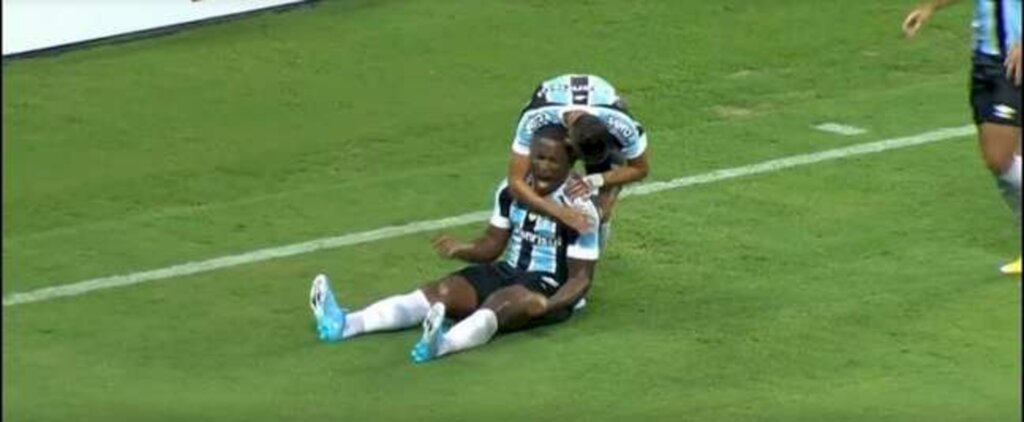 Grêmio bate o Caxias