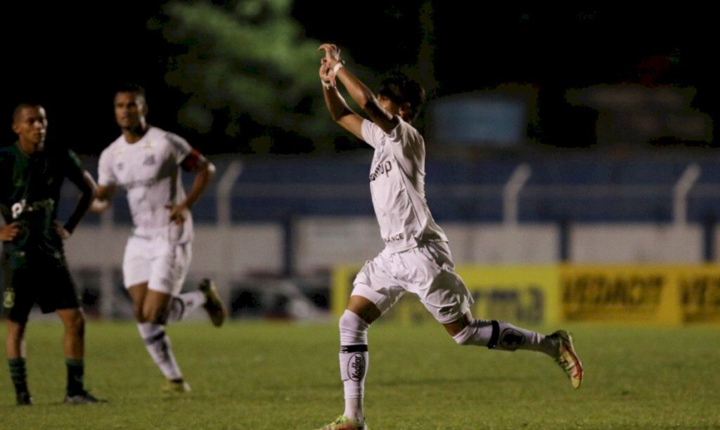 Santos derrota América-MG e chega à final da Copinha