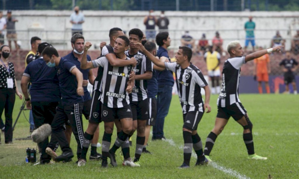 Botafogo e Mirassol garantem vaga nas quartas de final da Copinha