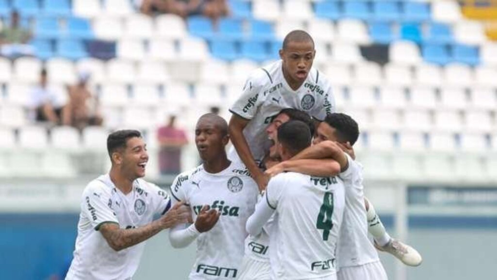 Palmeiras vence o Atlético-GO