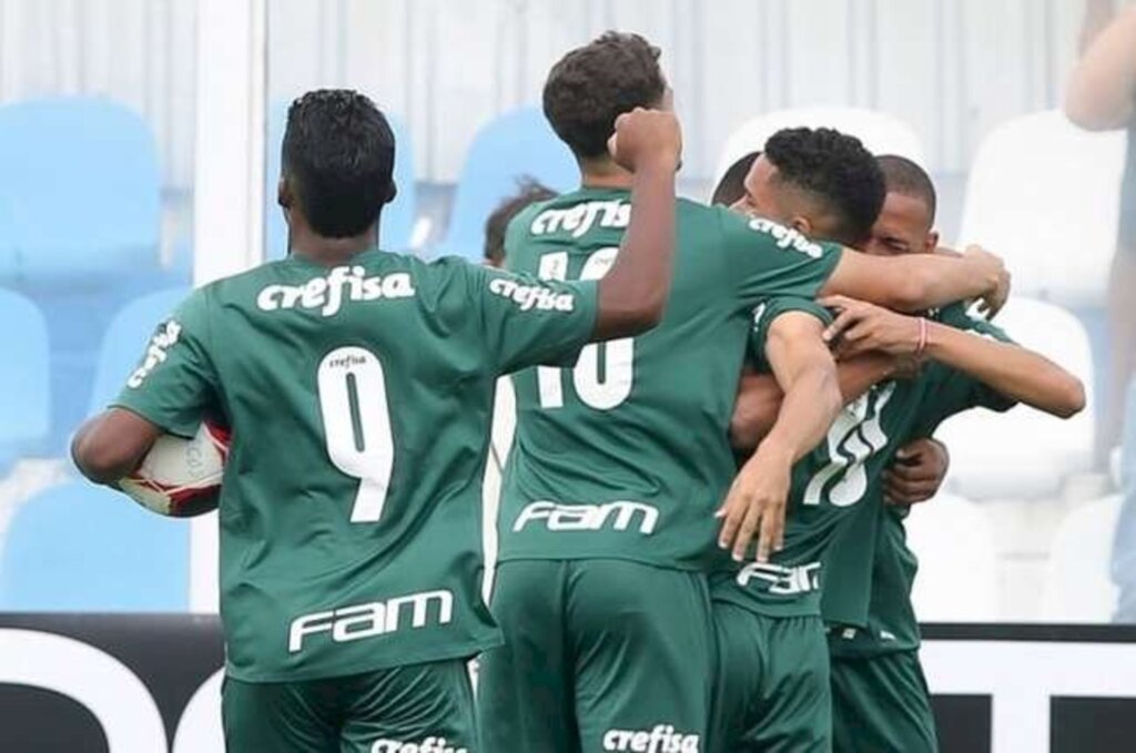 Sonhando com título, Palmeiras estreia goleando na Copinha