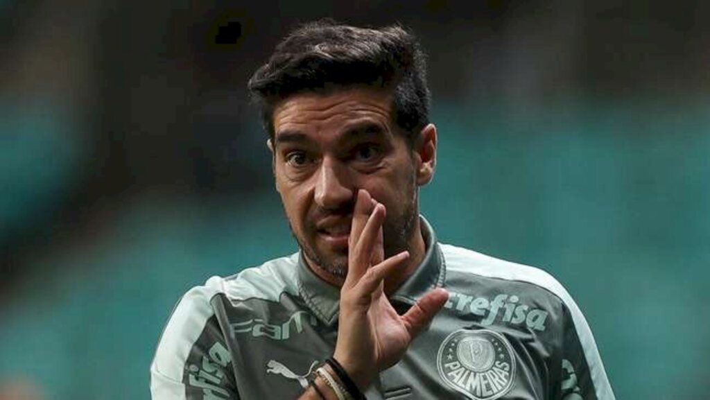 Abel Ferreira é confirmado e segue no Palmeiras em 2022