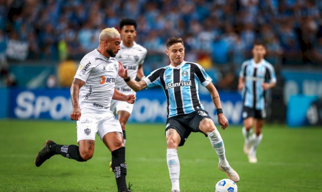 Grêmio e Bahia encerram Brasileiro no Z4 e estão na Série B