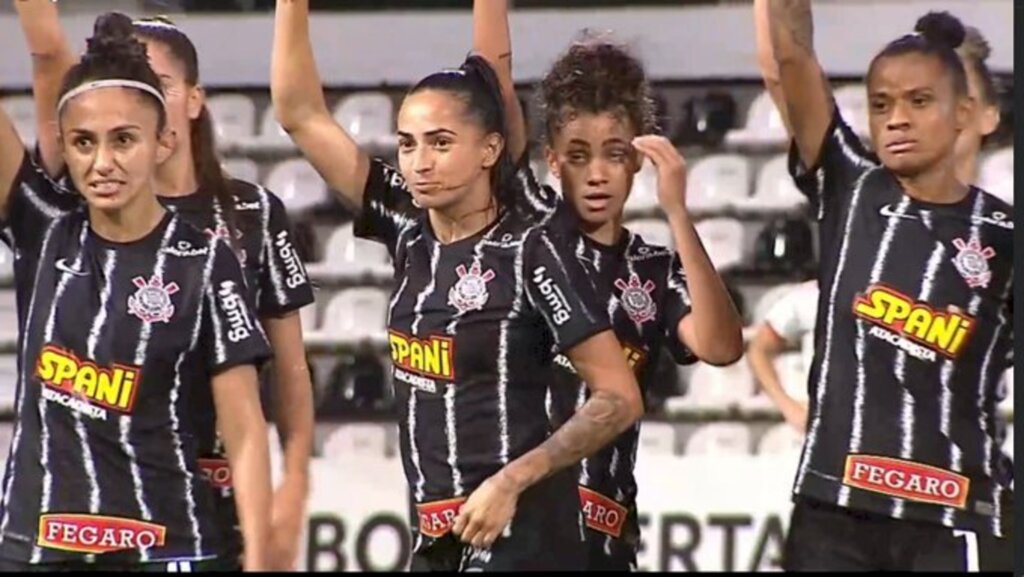 Corinthians faz 8 e vai à a final da Libertadores feminina