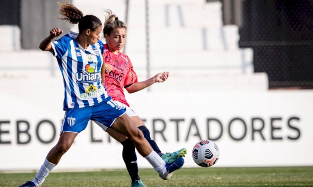 Avaí/Kindermann vence e avança às quartas da Libertadores Feminina