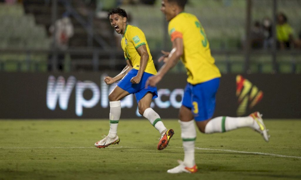 Brasil joga mal, mas vence Venezuela nas Eliminatórias