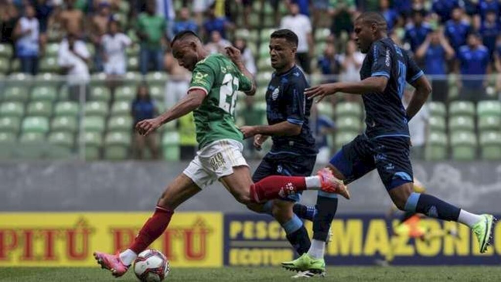 Cruzeiro perde para o CSA