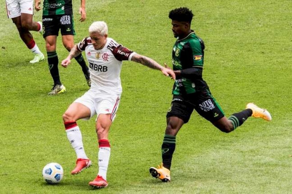 América-MG e Flamengo ficam no empate em BH