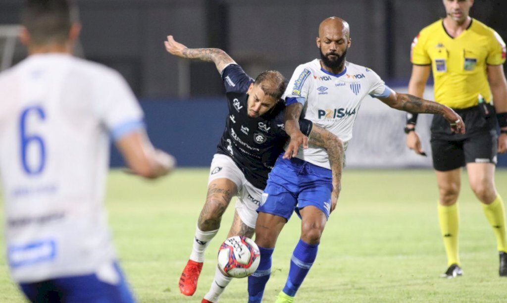 Remo vence Avaí em confronto de Leões pela Série B