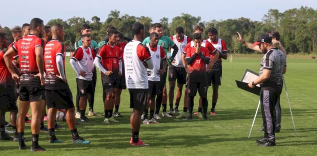 JEC recebe FC Cascavel em jogo que vale a liderança do grupo A8