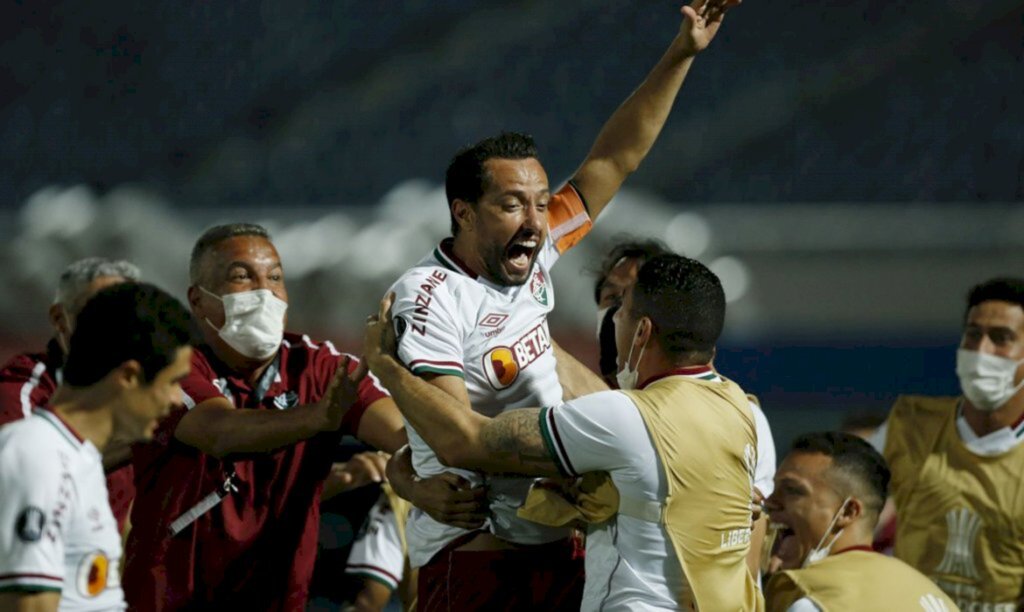 Fluminense vence Cerro e fica perto das quartas