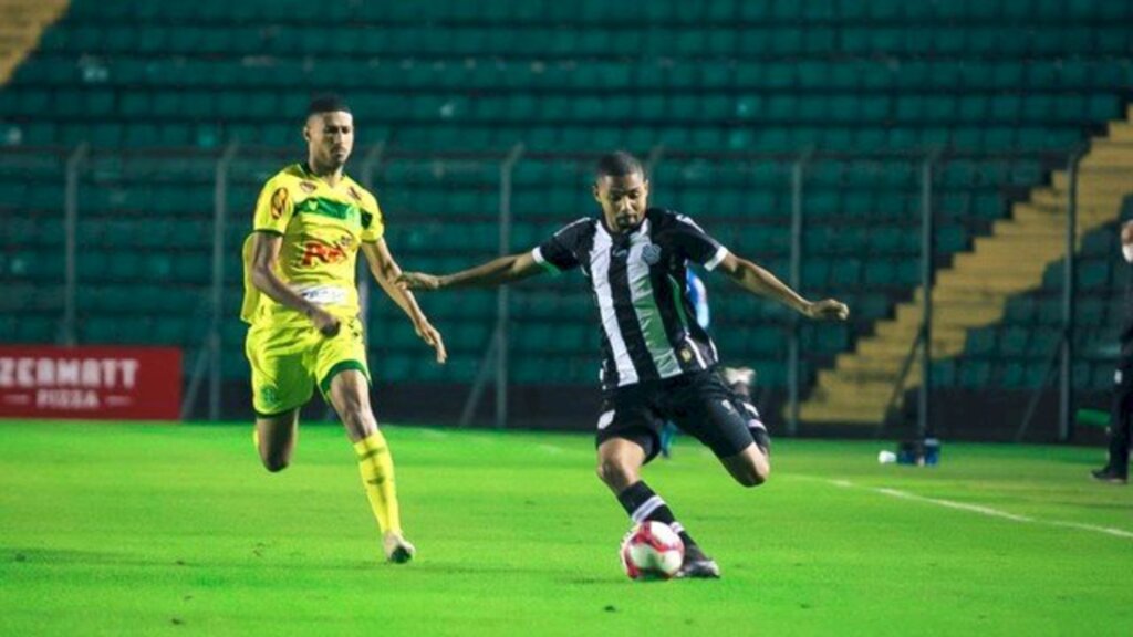 Figueirense empata com Mirassol no Scarpelli