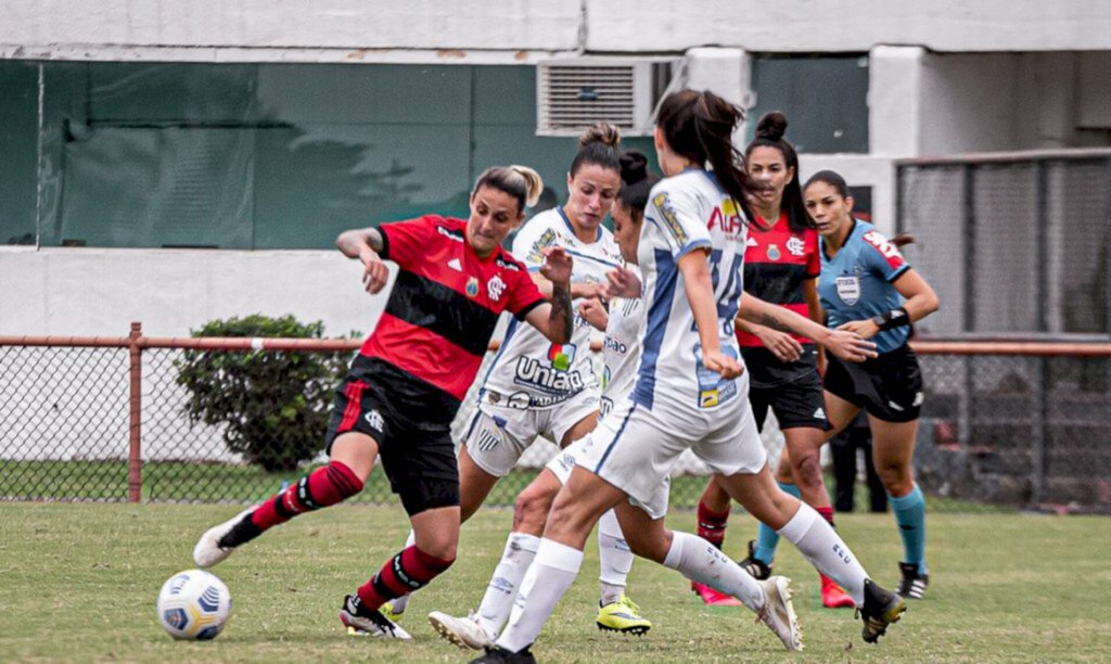 Brasileiro Feminino: Flamengo bate Avaí/Kindermann